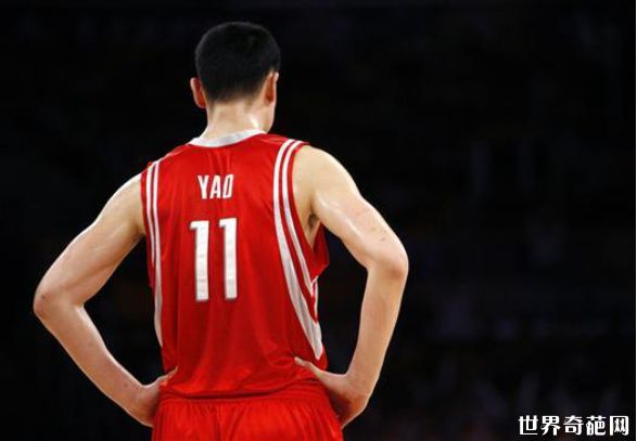中国最高的篮球运动员-姚明