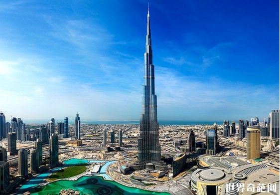 世界最高的楼——哈利法塔