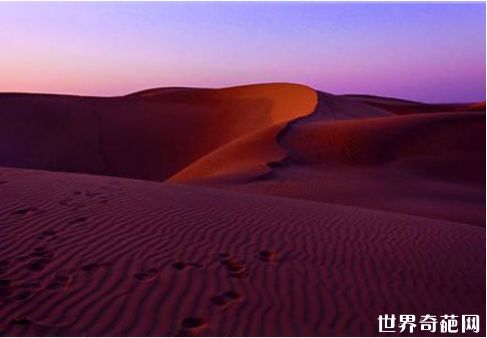 中国最大的沙漠塔克拉玛干沙漠 死亡之海你敢闯吗