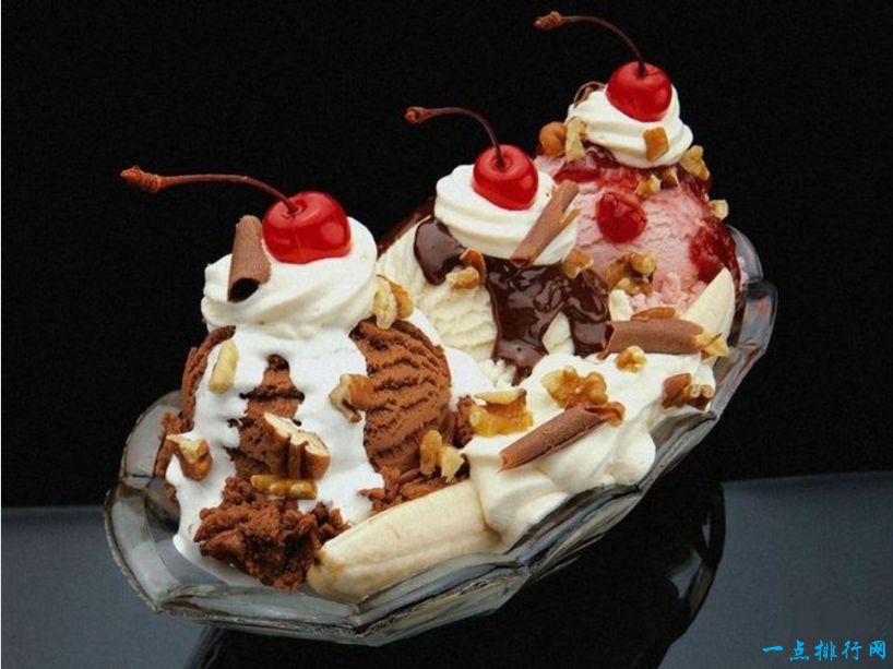 世界十大最贵的甜点排行榜：乞力马扎罗山双胞胎圣代冰淇凌 6万美元
