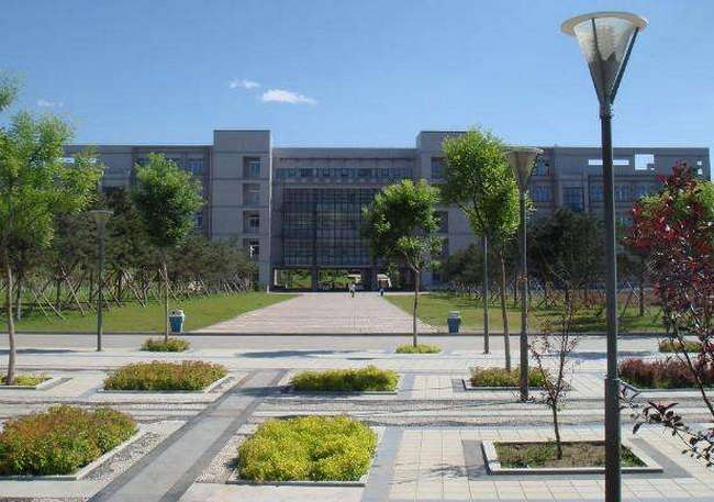 辽宁工业大学