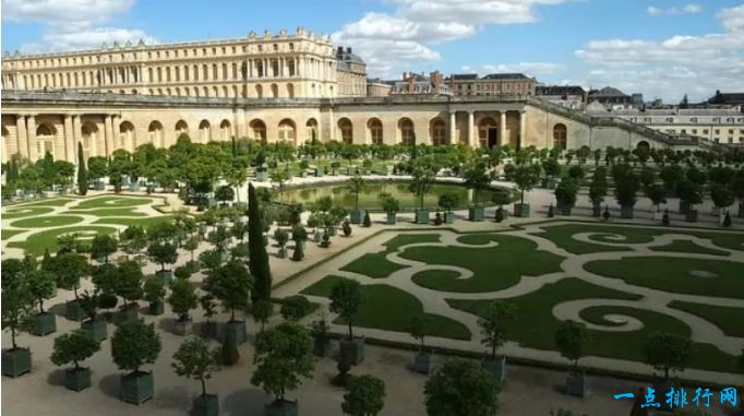 世界十大最美丽的花园：法国凡尔赛宫