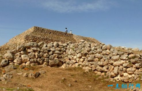 0Monte D'Accoddi