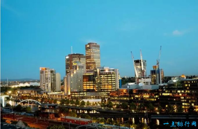 世界十大最适合居住的城市：澳大利亚墨尔本 城市宜居性得分：97.7