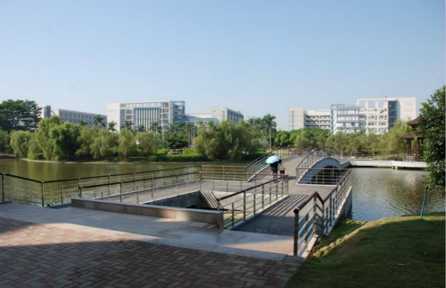 广州大学