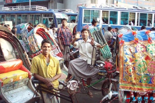 世界上最拥挤的城市排行榜：孟加拉国达卡 44500人/平方公里