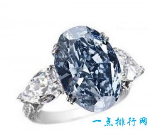 萧邦蓝色钻石戒指