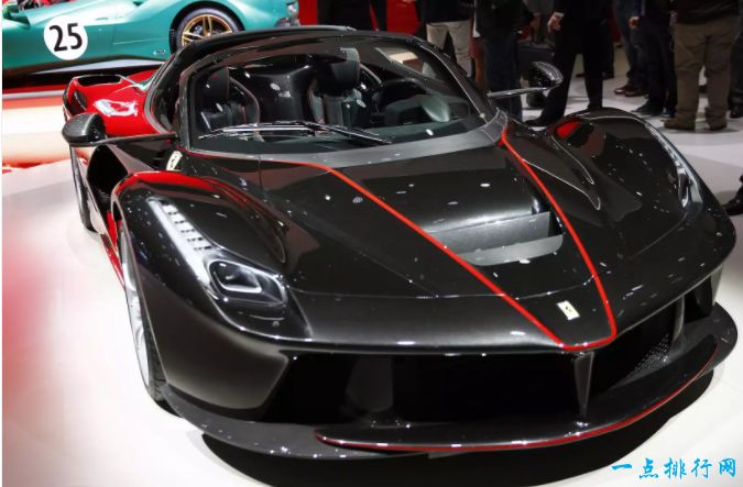 法拉利敞篷版LaFerrari - 220万美元