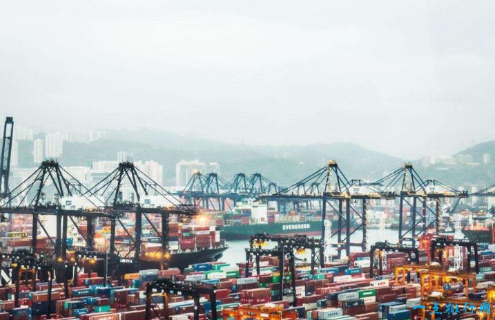 世界十大港口之一：香港港口