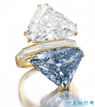 宝格丽蓝钻石戒指