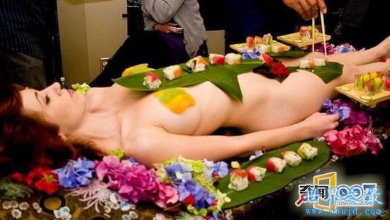 日本超级奇葩的6个性文化，兽行吃屎成家常便饭