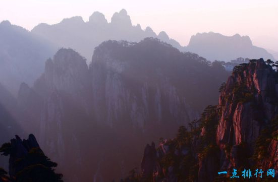 中国十大名胜古迹之一安徽黄山