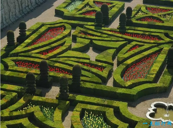 世界十大最美丽的花园：法国维朗德里城堡的花园