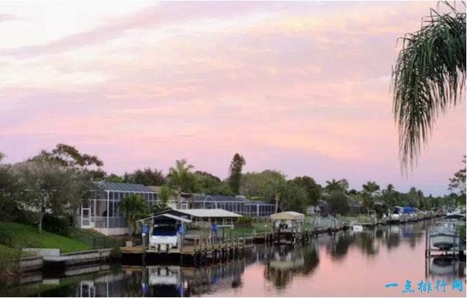 世界十大最美丽的运河城市：美国佛罗里达州开普科勒尔