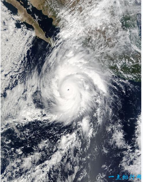 2002年的台风“肯纳”