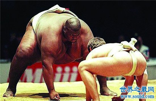 曼尼·亚伯勒堪称世界最重运动员 最高体重曾有