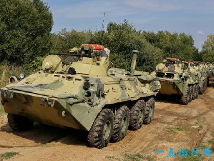 BTR-82A型装甲运兵车