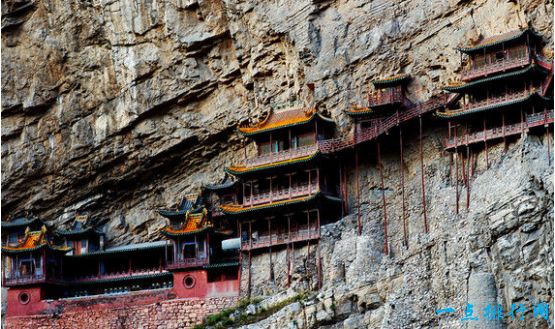 世界上最危险的寺庙，恒山悬空寺立于悬崖峭壁间